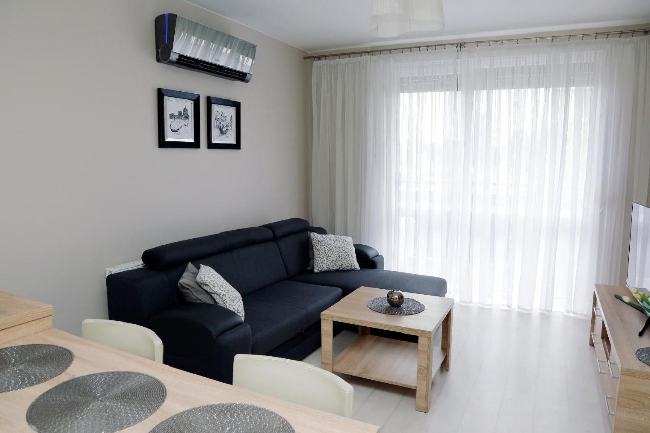 Apartament Teresa W Uniejowie エクステリア 写真