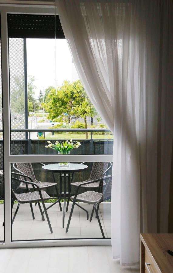Apartament Teresa W Uniejowie エクステリア 写真